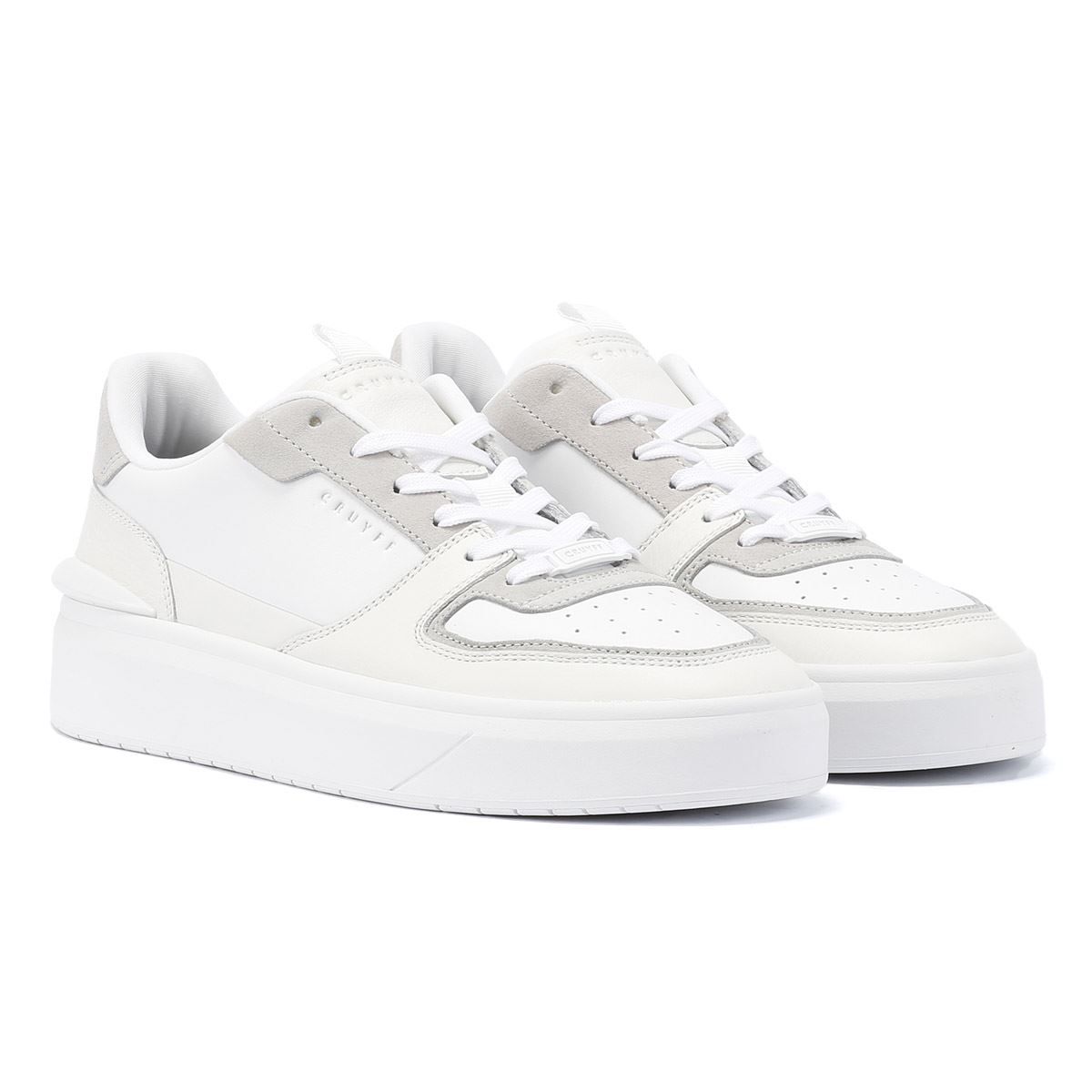 Ledersneaker mit dicker Sohle