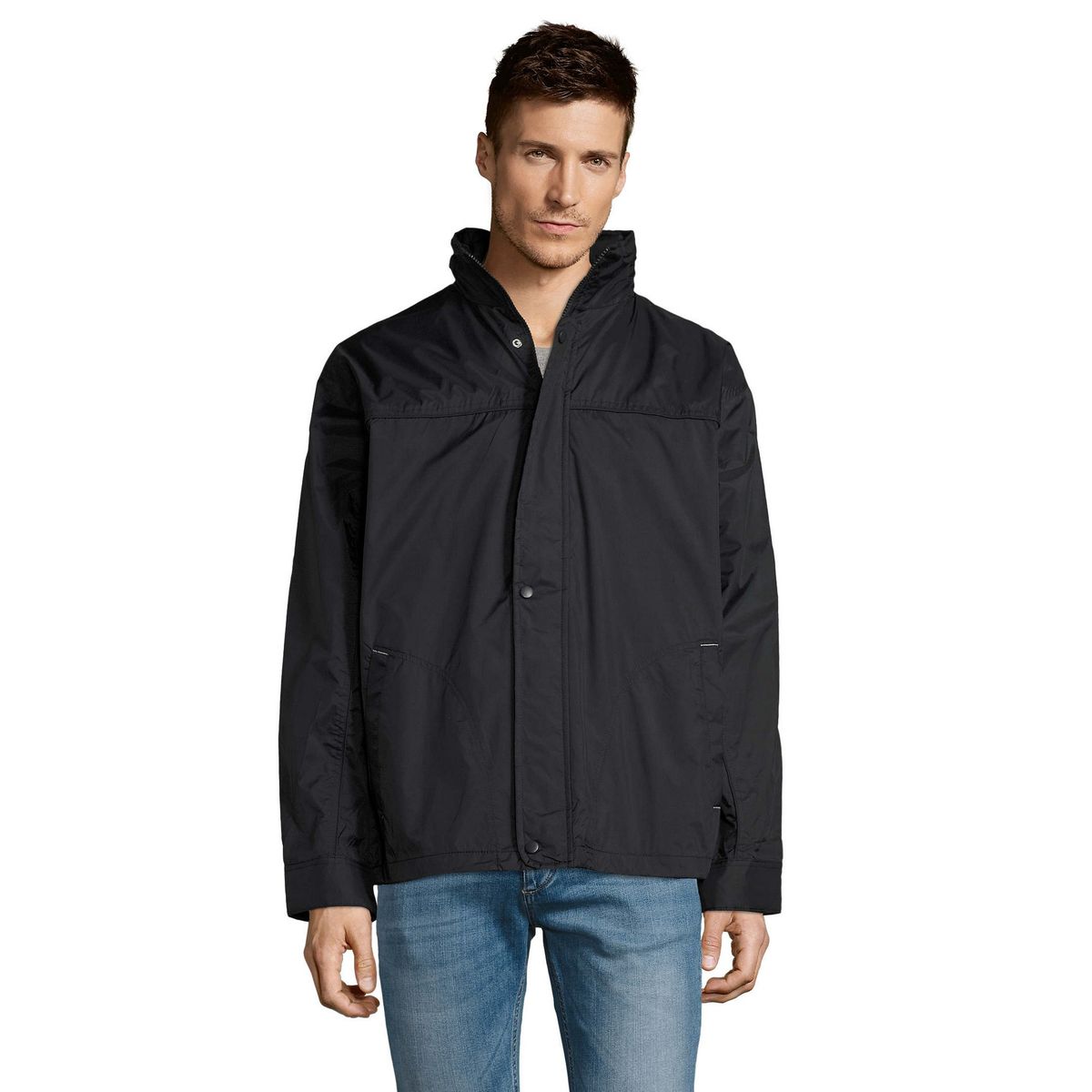 Minimalistische wasserabweisende Windjacke