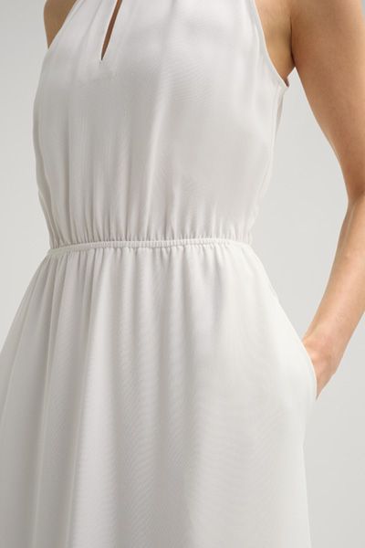 Elegantes Crêpe-Maxikleid mit Neckholder