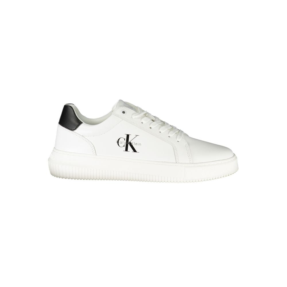 Klassische Low-Top Logo-Sneaker