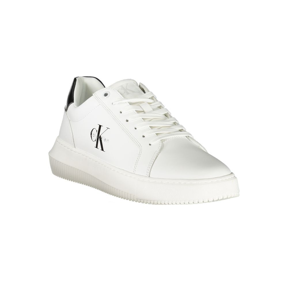 Klassische Low-Top Logo-Sneaker