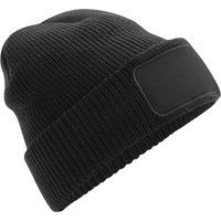 Gefütterte Rippstrick-Beanie mit Patch