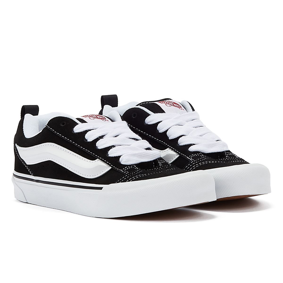 Klobige gepolsterte Wildleder Skate-Sneaker