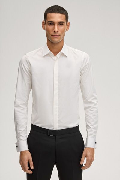 Elegantes Off-White Abendhemd