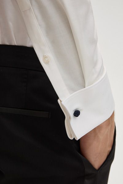 Elegantes Off-White Abendhemd