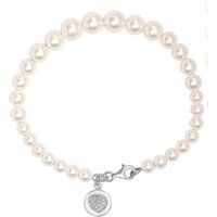 Zeitloses Perlenarmband mit Herzanhänger