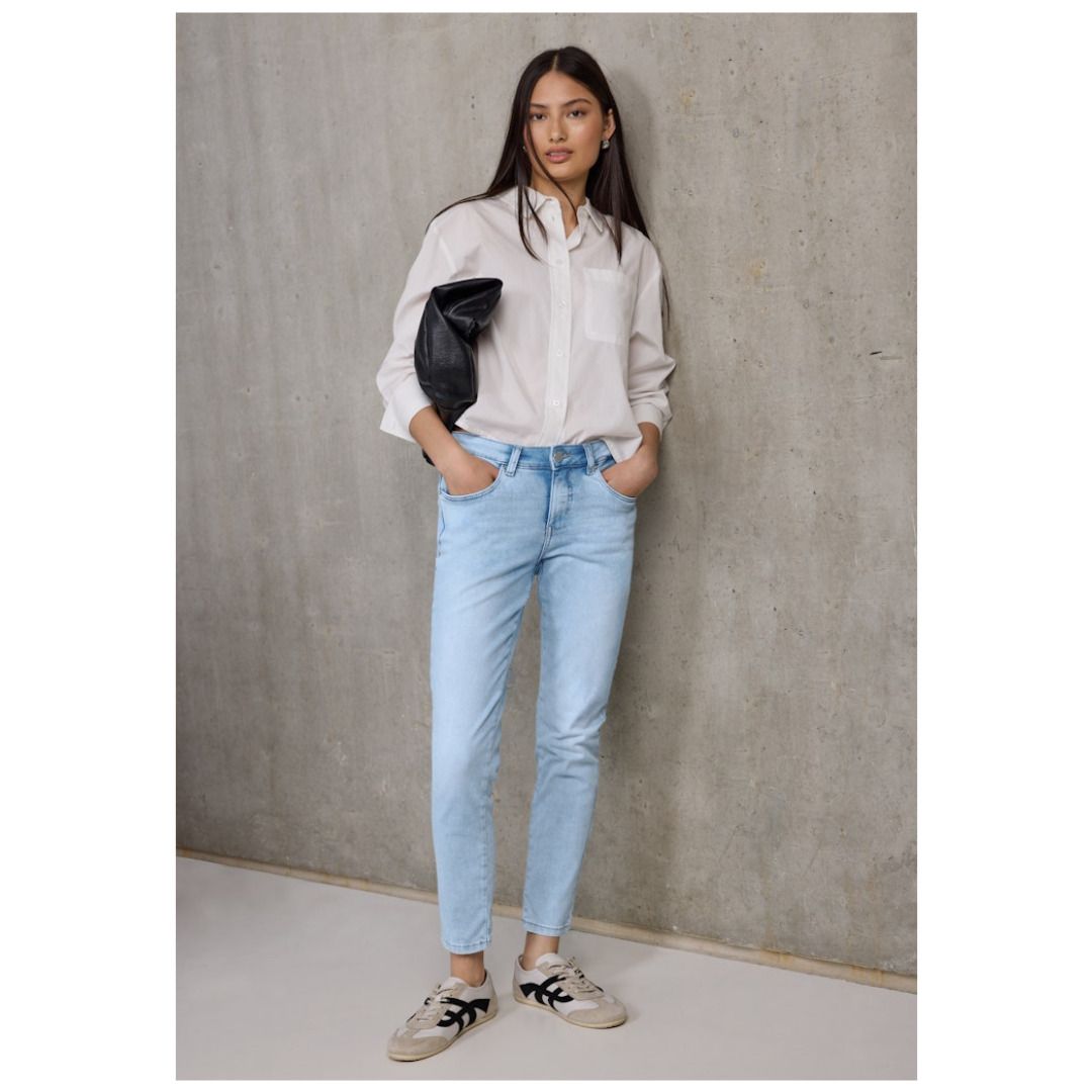 Skinny Fit Jeans mit heller Waschung