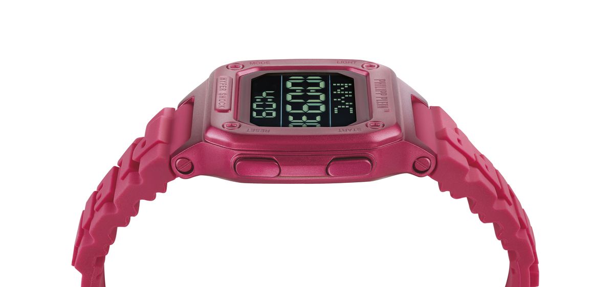 Markante Digitaluhr mit Logo-Prägung