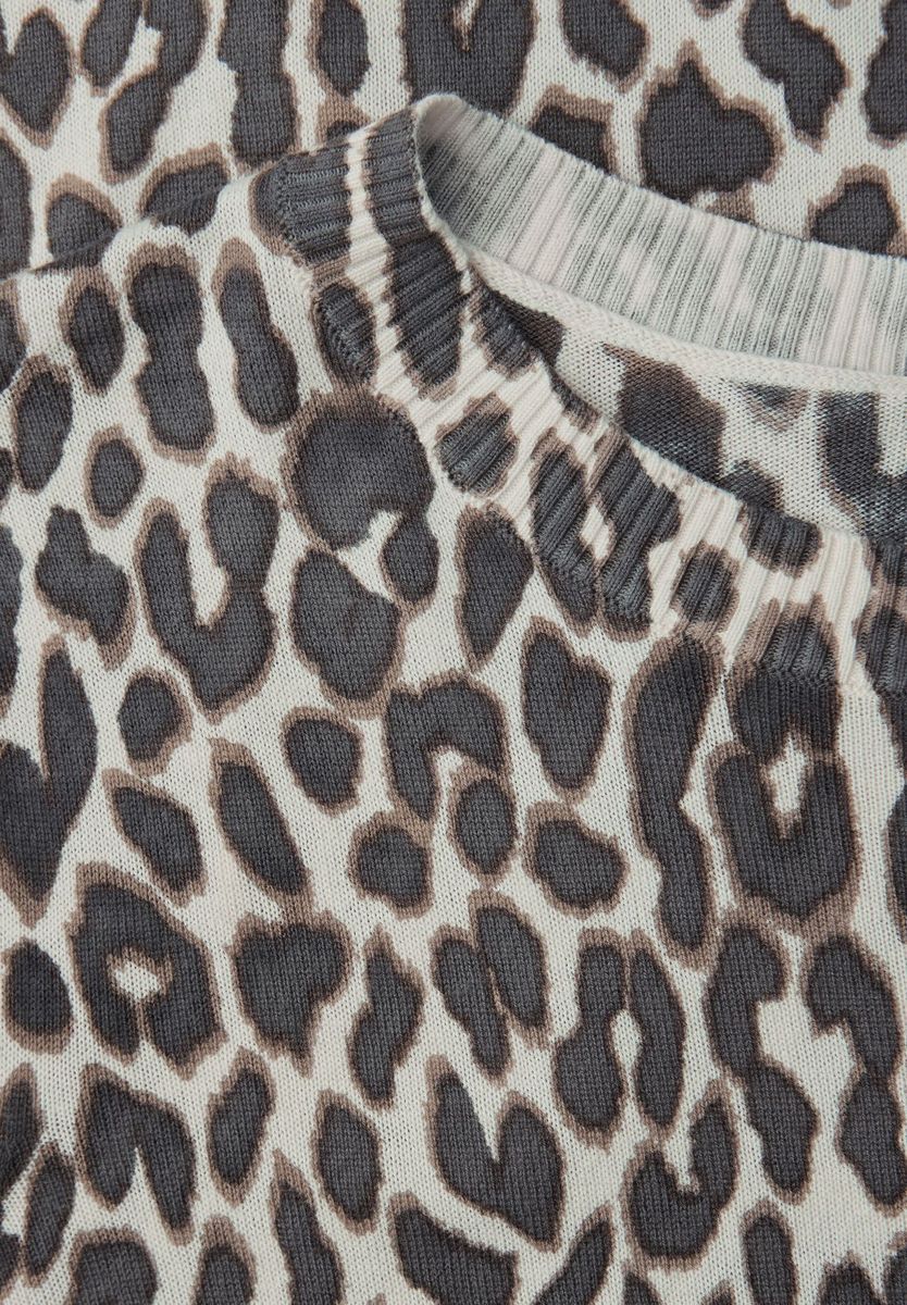 Strick T-Shirt mit Animal Print
