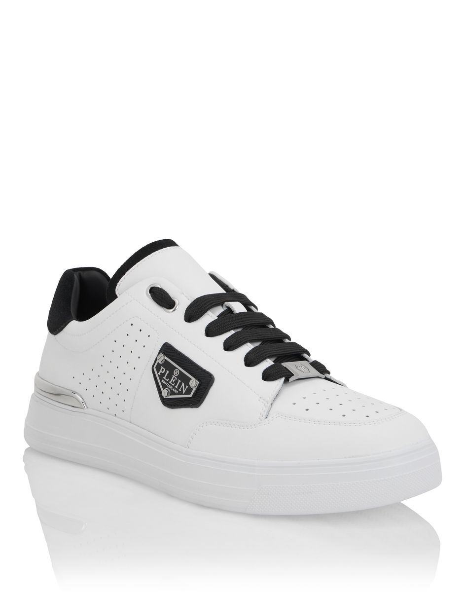 Leder-Low-Tops mit Shield-Detail