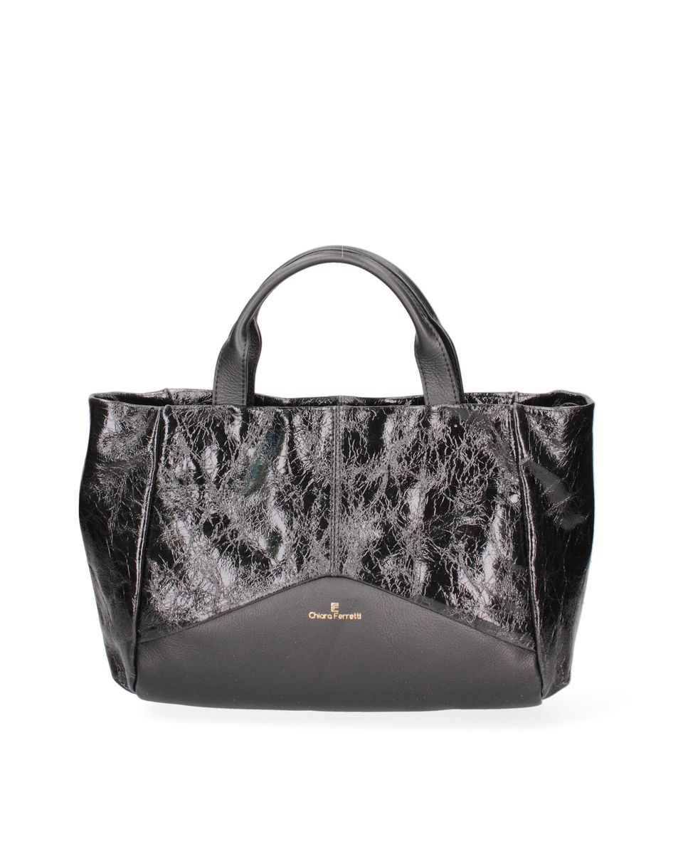 Handtasche in Crinkle-Optik