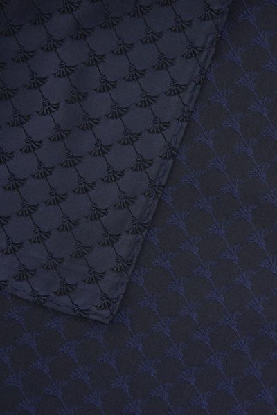 Cornflower Bogner Marineblaues Seiden-Einstecktuch mit Jacquard-Webmuster