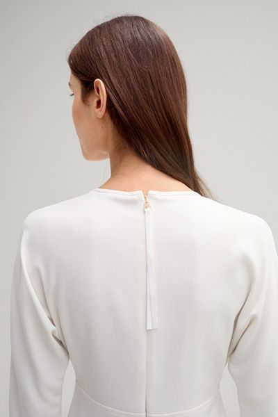 Elegantes Midikleid mit Schlüssellochausschnitt