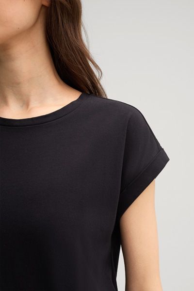 Comma Schwarzes Baumwoll-T-Shirt mit Manschettenärmeln Relaxed Fit