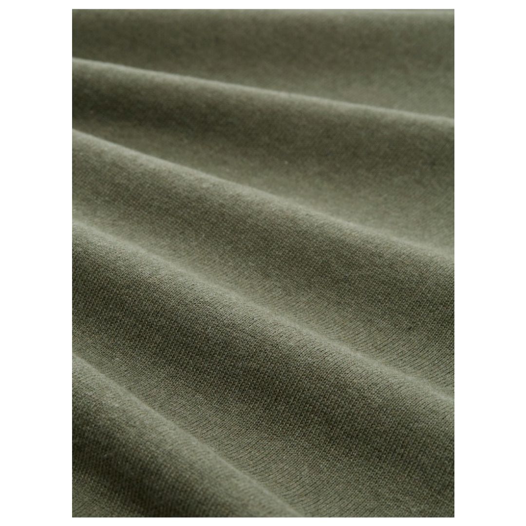 Klassischer Baumwoll-Strickpullover mit Rundhalsausschnitt