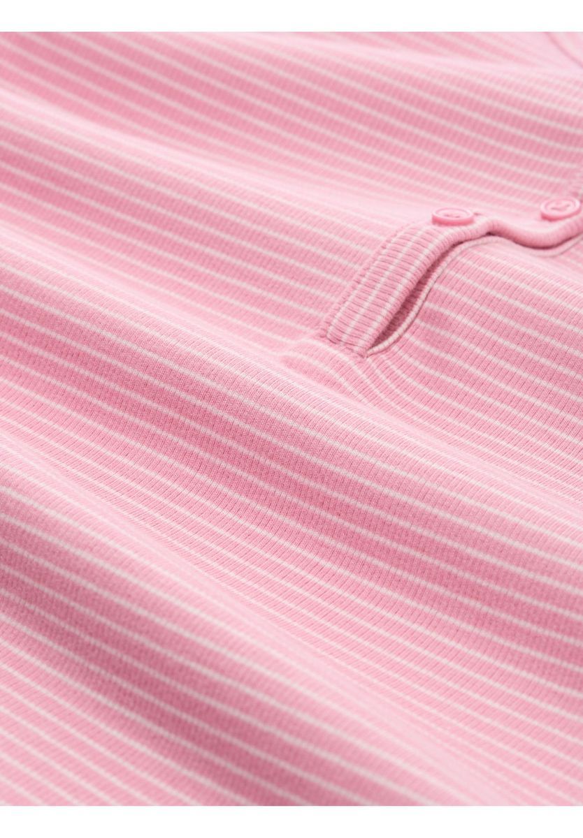 Geripptes Langarmshirt mit V-Ausschnitt