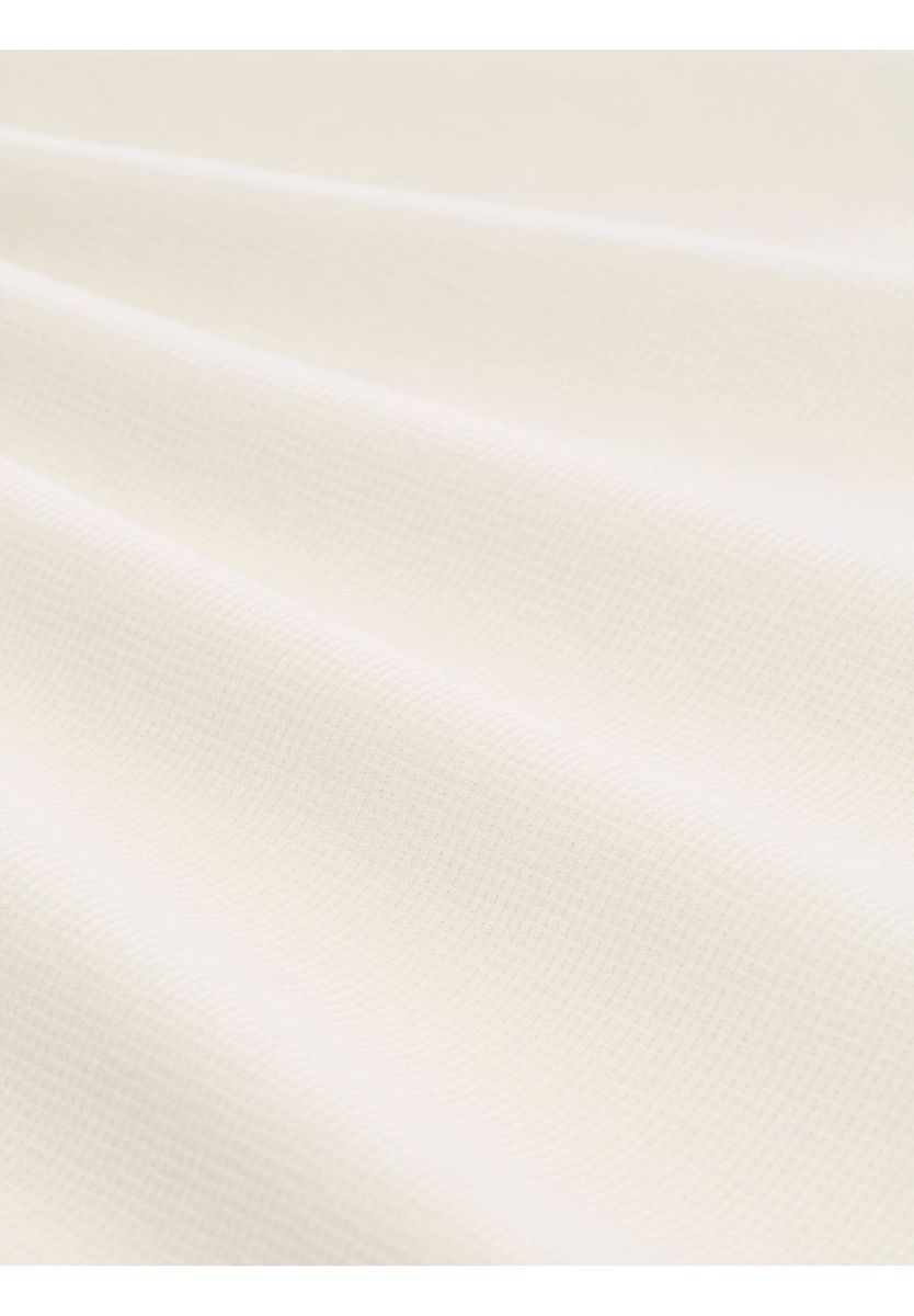 Lässiges cremefarbenes Poloshirt mit Textur