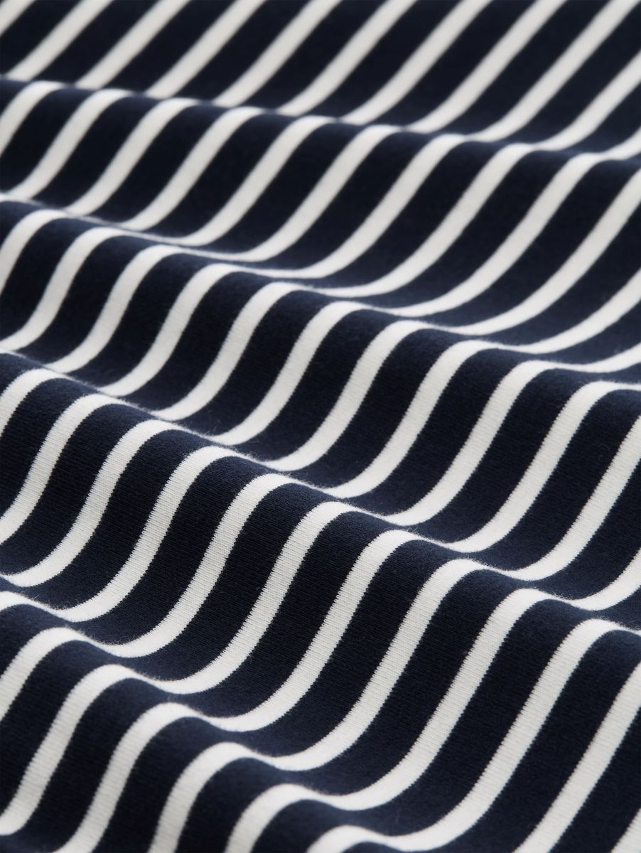 Klassisches gestreiftes 3/4-Arm-Shirt
