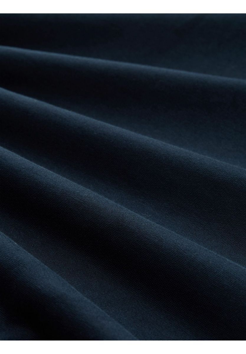 Locker geschnittenes Sweatshirt mit Rundhalsausschnitt