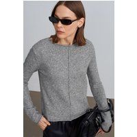 Minimalistisches Strickoberteil mit Mittelnaht