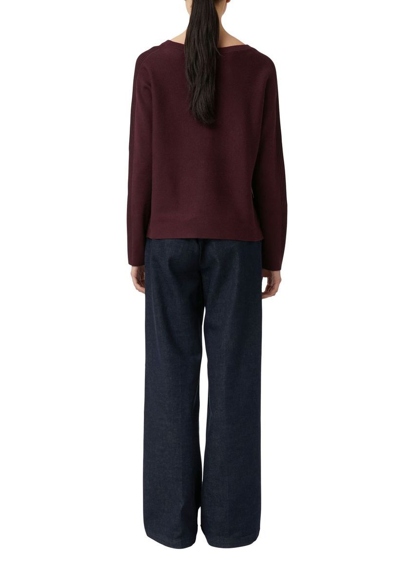 Eleganter Feinstrickpullover mit Fledermausärmeln