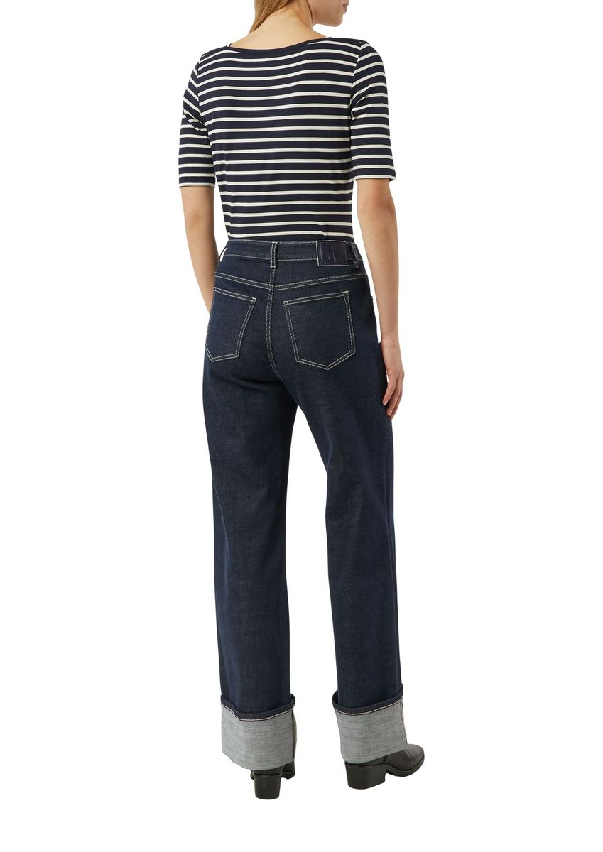 Gestreiftes U-Boot-Ausschnitt Halbarmshirt