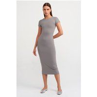 Körpernahes Kurzarm-Midi-Kleid