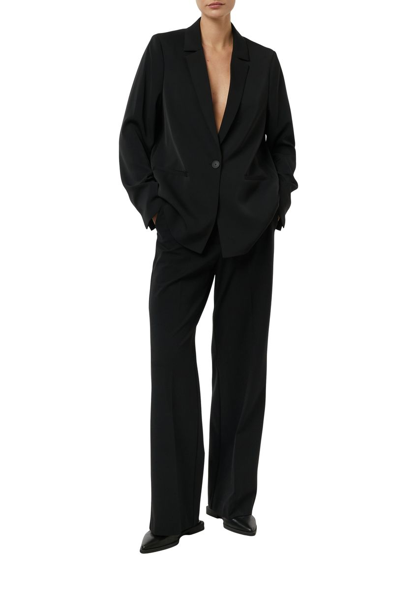 Locker geschnittener Ein-Knopf-Blazer
