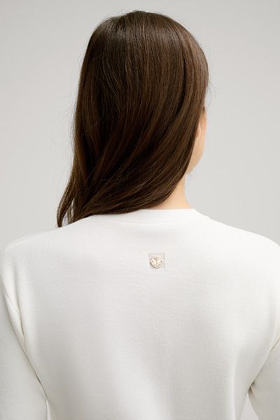 Cremefarbener Viskose-Strickcardigan mit kurzen Ärmeln und Taschen