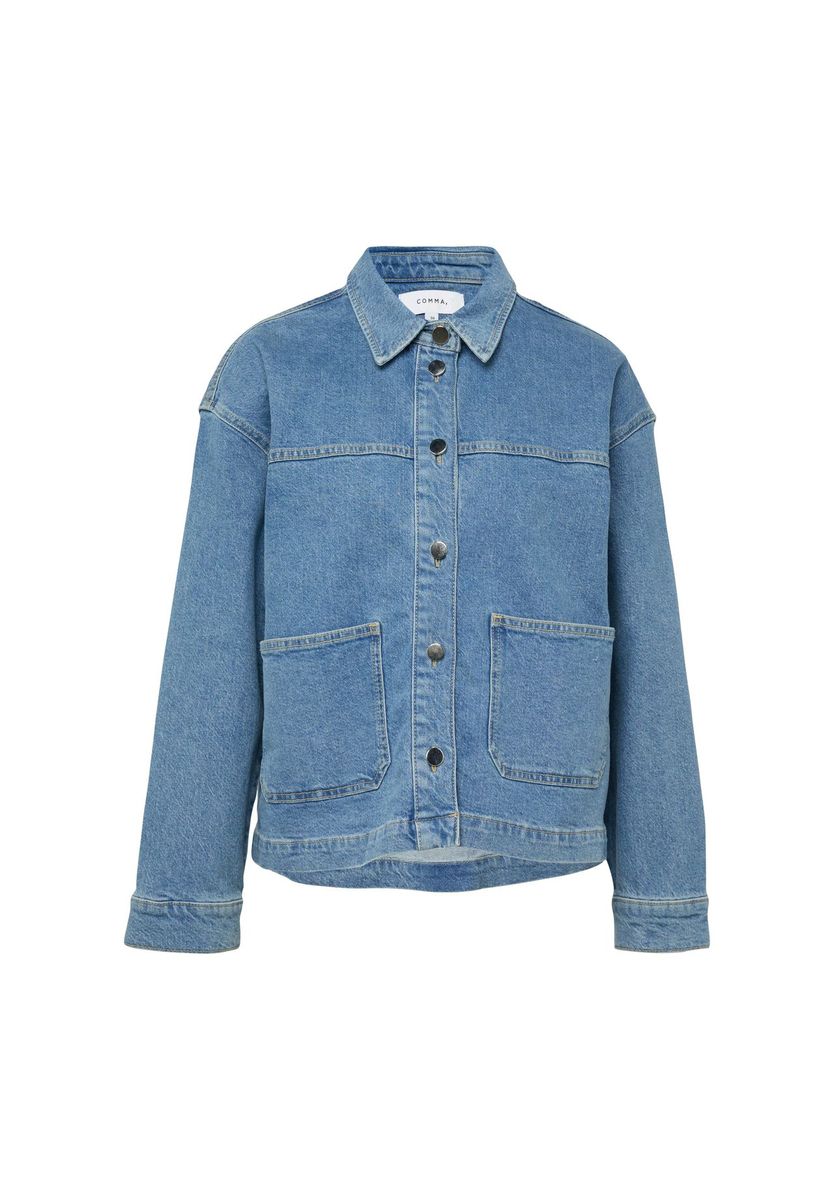 Hellblaue Jeansjacke mit aufgesetzten Taschen