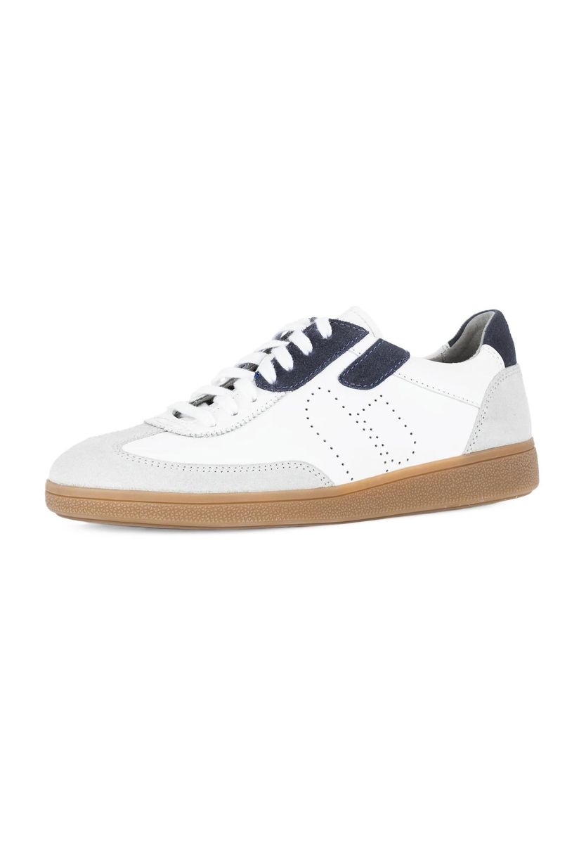 Leder-Sneakers im Court-Stil mit Wildlederakzenten