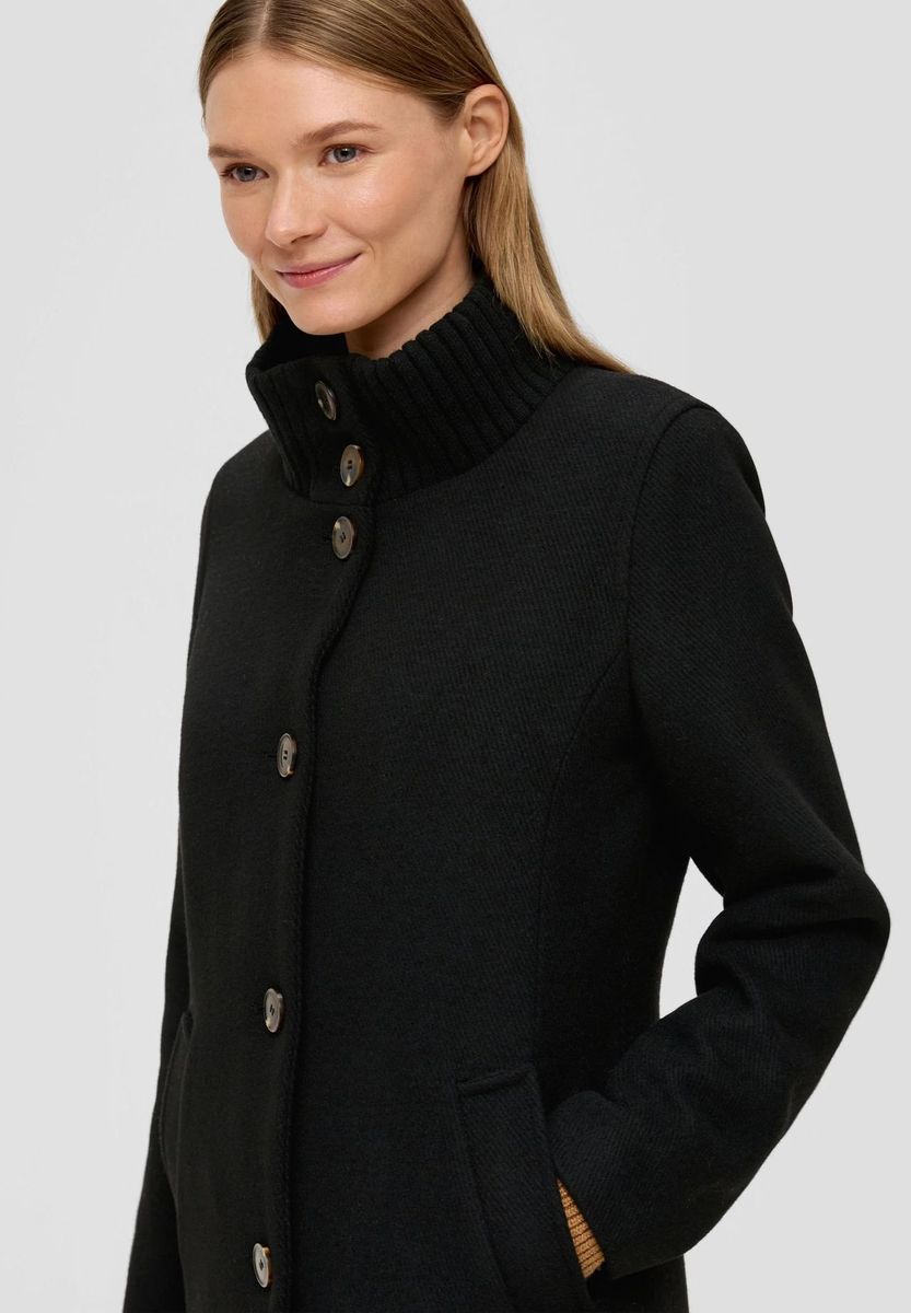 Eleganter Wollmantel mit Stehkragen
