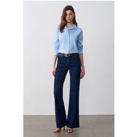 Strukturierte Schlagjeans mit hoher Taille