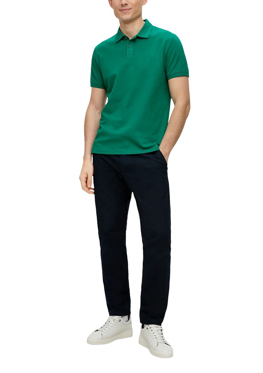 Klassisches einfarbiges Poloshirt