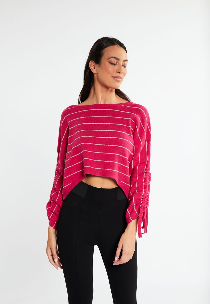 Gestreifter Strickpullover mit Raffärmeln