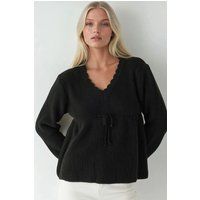 Schößchen-Strick mit Empire-Taille