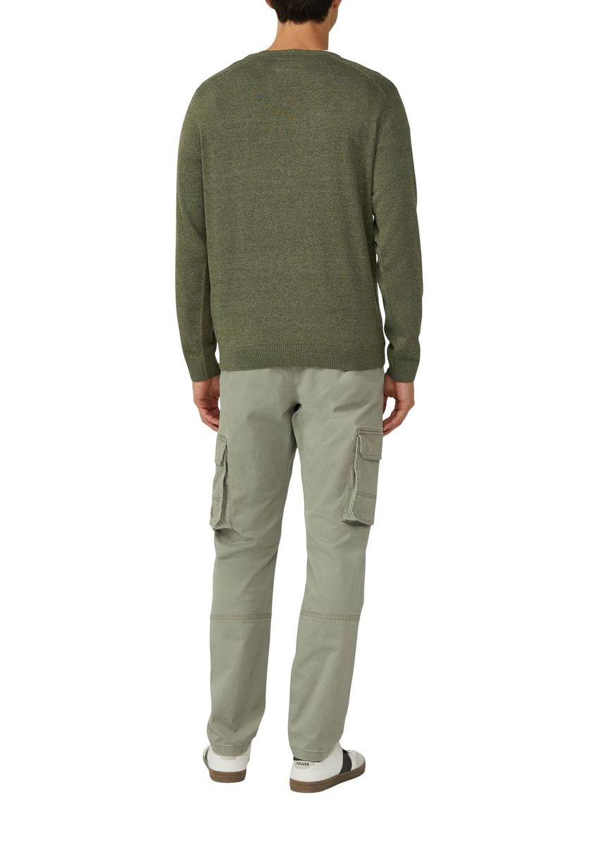 Baumwollstrickpullover mit Rundhalsausschnitt