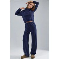 Gemütliches Loungewear-Set mit Stehkragen
