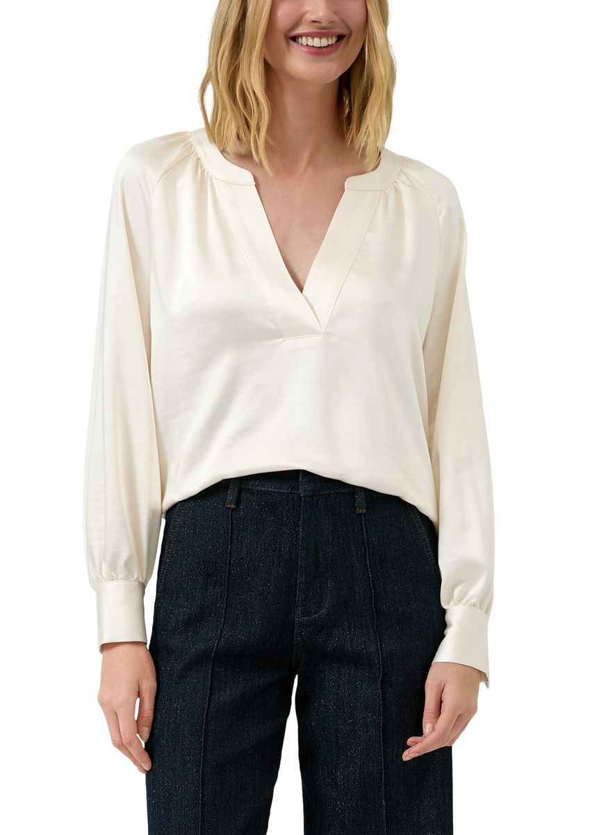 Elegante Satinbluse im lockeren Schnitt