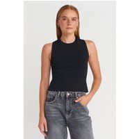 Ärmelloses Strickoberteil mit Cut-Out-Rücken