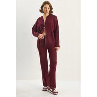 Strick-Set mit Kapuzenjacke und Hose