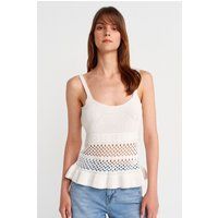 Texturiertes Stricktop mit Schößchen