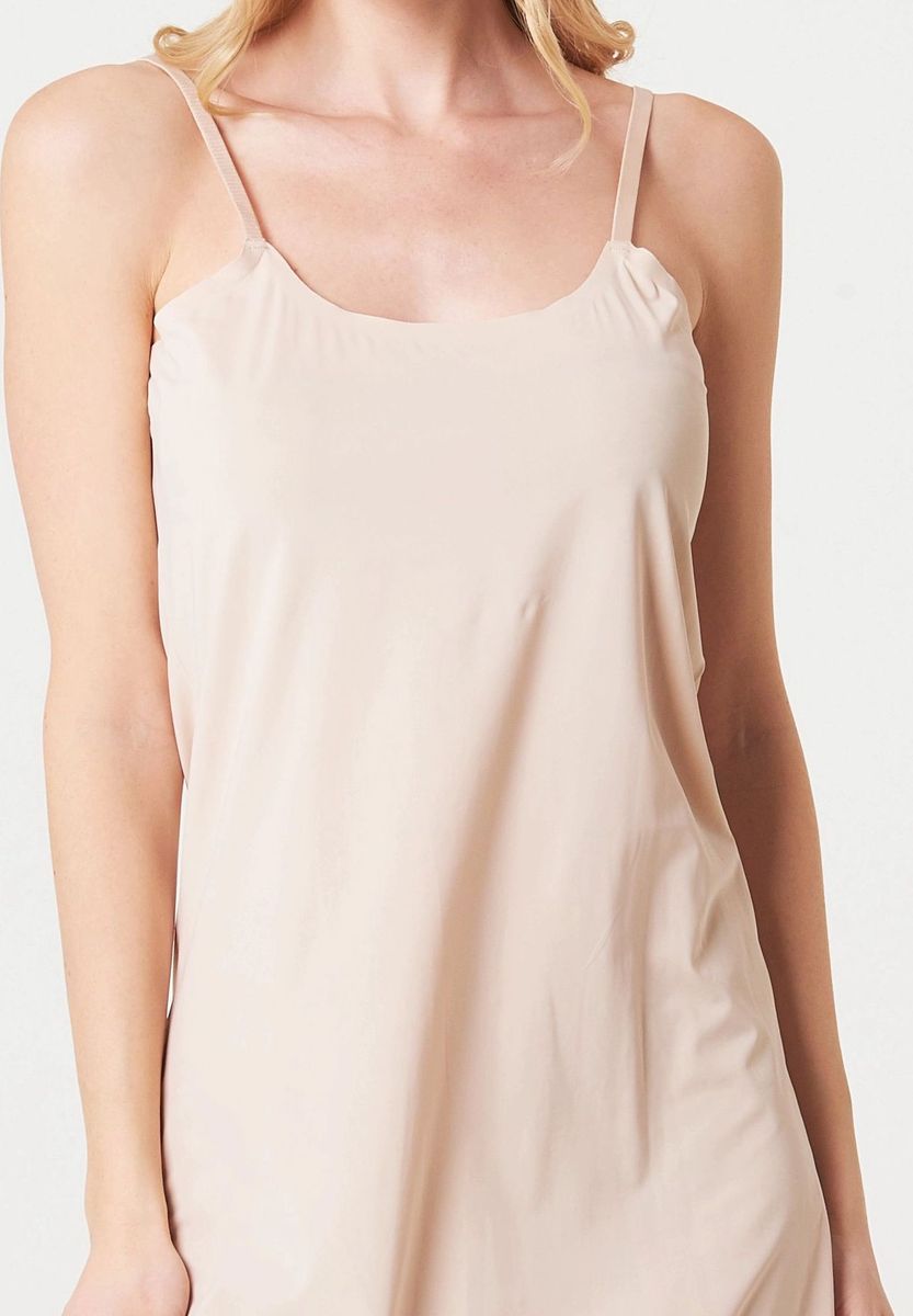 Elegantes ärmelloses Unterkleid