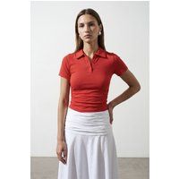 Kurz geschnittenes Slim-Fit-Poloshirt
