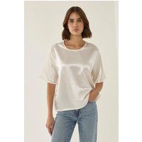 Elegante Satinbluse mit Rundhalsausschnitt
