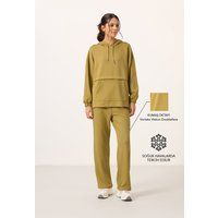 Set aus Relaxed-Hoodie und weiter Hose