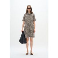 Kurzarm-Jumpsuit mit Leopardenmuster