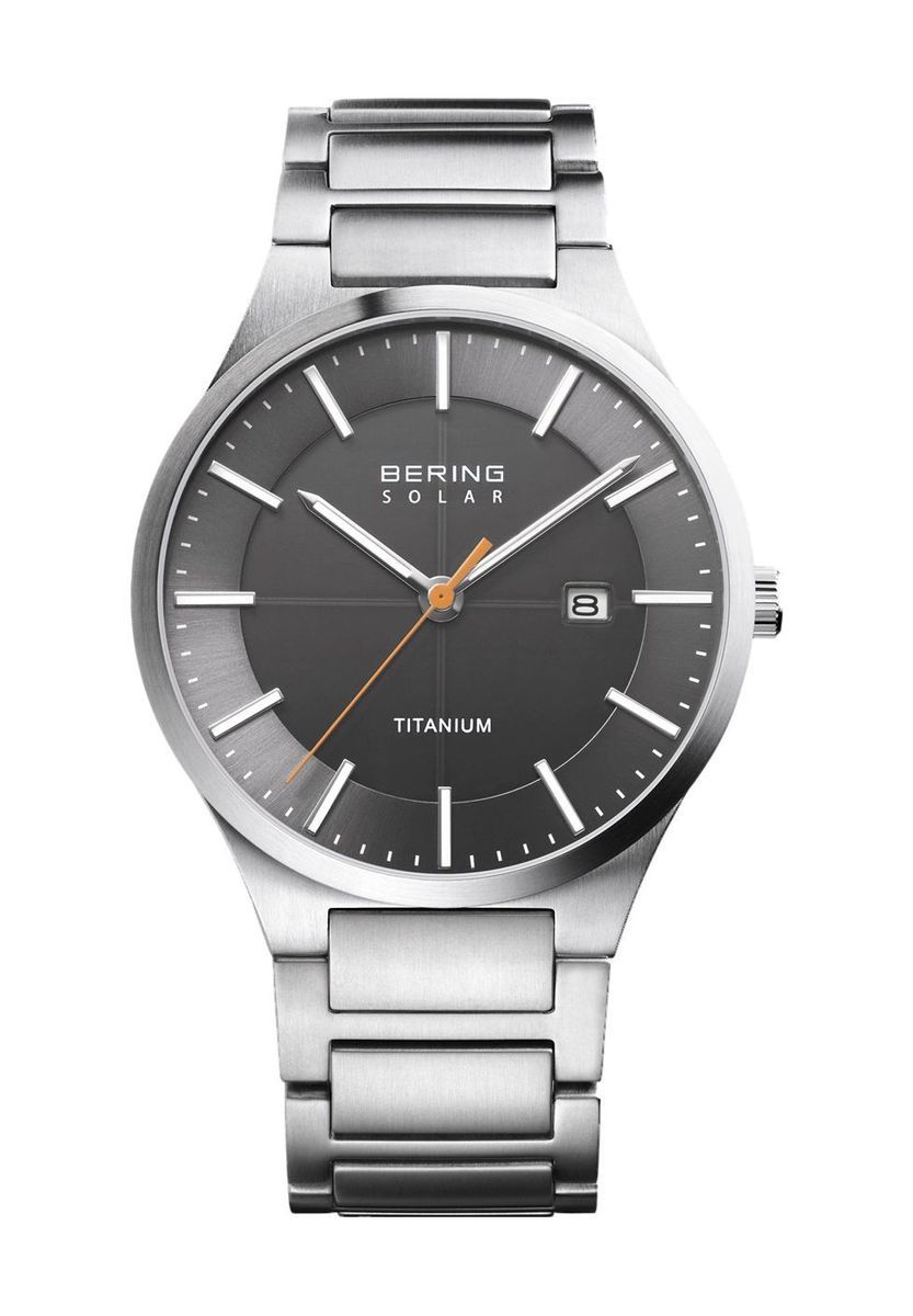 Moderne Solar Titan Herrenuhr