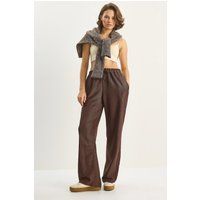 Hoch taillierte weite Hose mit Plissee