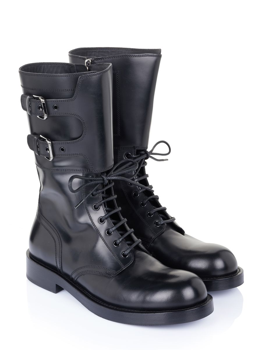 Combat-Boots aus Kalbsleder mit Schnallen